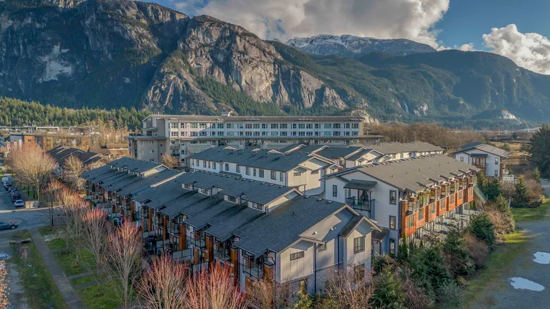 40 1188 MAIN STREET - photo 2 of 25