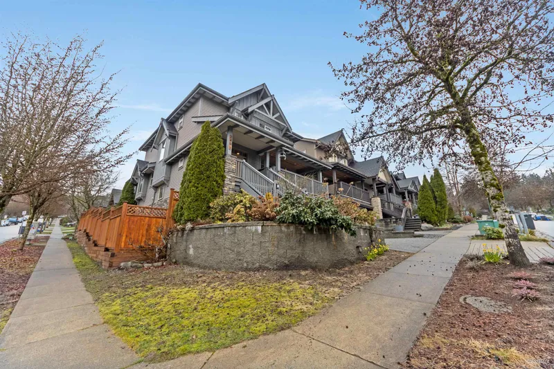 3401 HORIZON DRIVE - photo 2 of 25