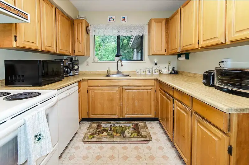 309 1385 DRAYCOTT ROAD - photo 2 of 35