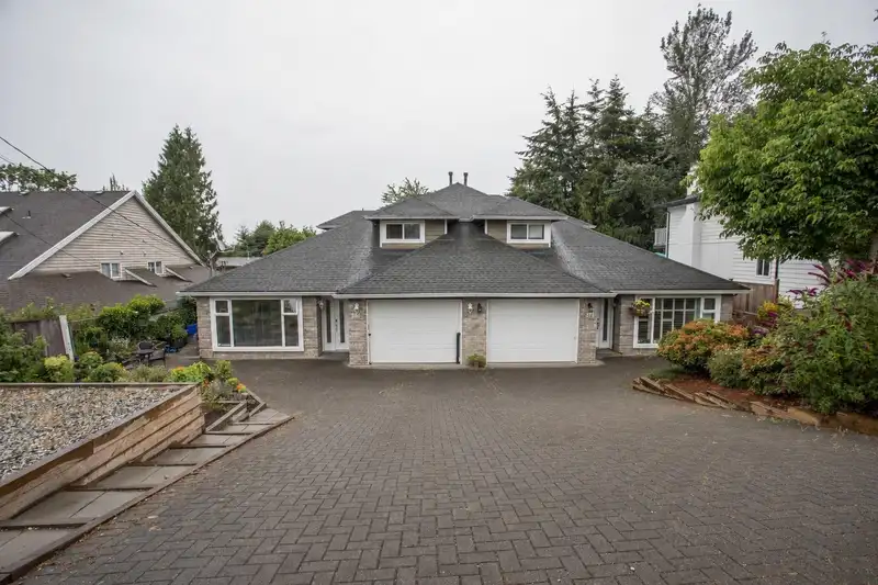 380 55A STREET - photo 1 of 40