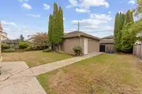 2266 W 20TH AVENUE - thumbnail 4