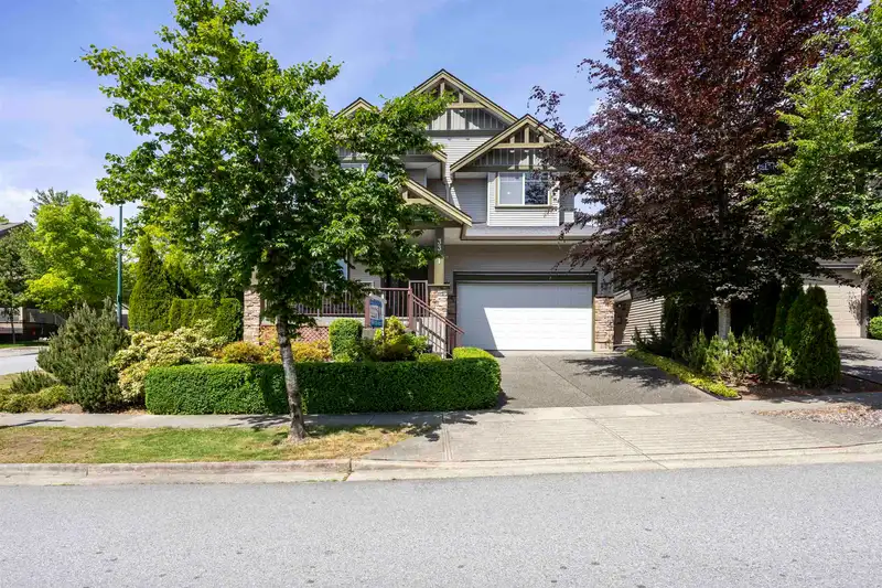 3351 CANARY PLACE - photo 2 of 40