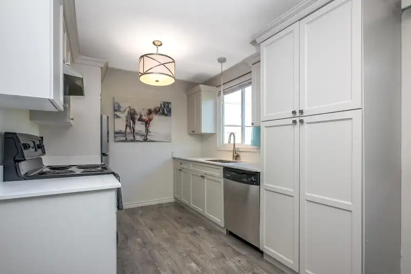 1 33900 MAYFAIR AVENUE - photo 2 of 26
