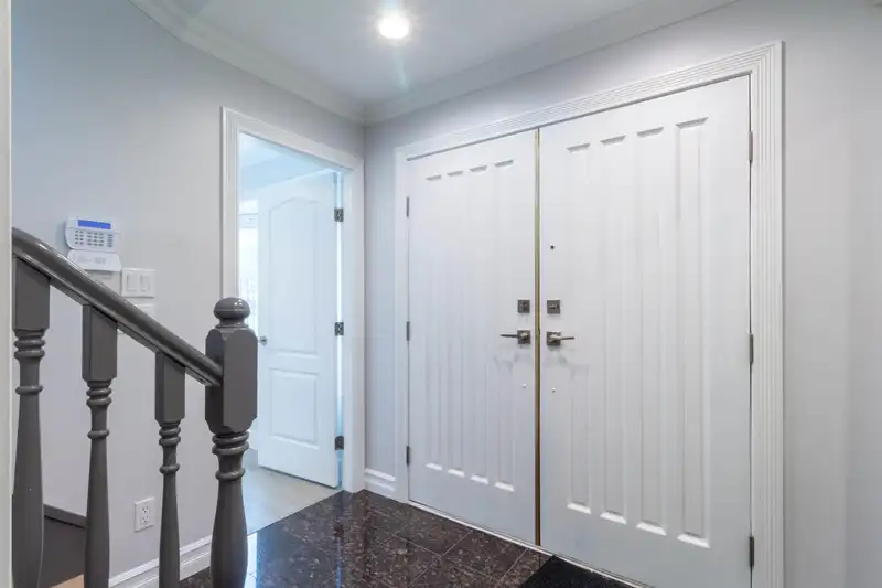392 E 63RD AVENUE - photo 2 of 22