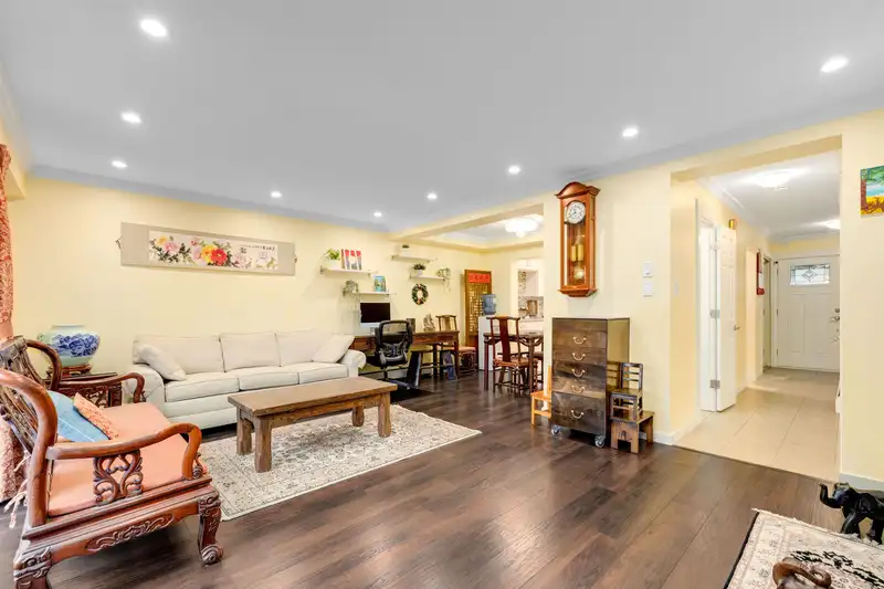 25 11551 KINGFISHER DRIVE - photo 3 of 26
