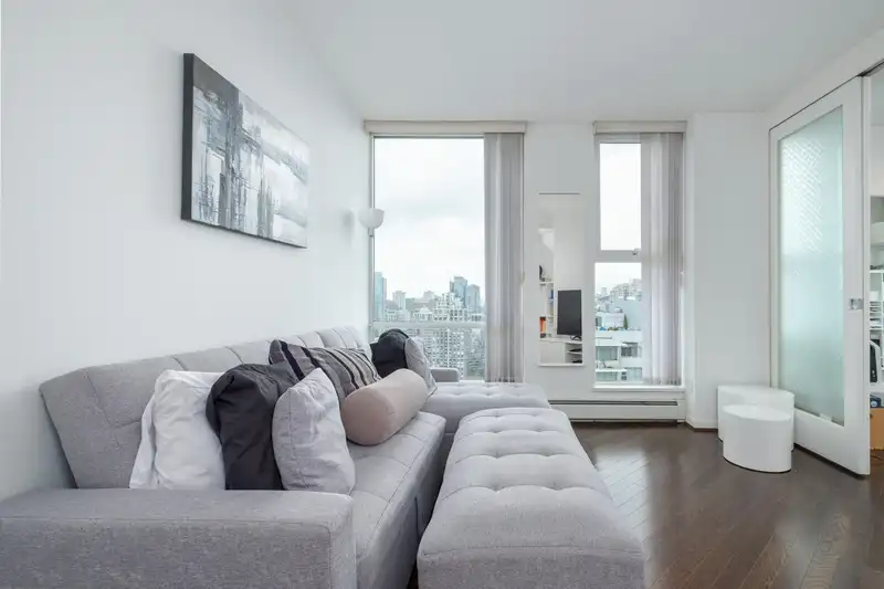 3701 1009 EXPO BOULEVARD - photo 2 of 24