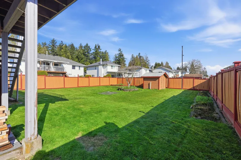 9670 130 STREET - photo 4 of 25