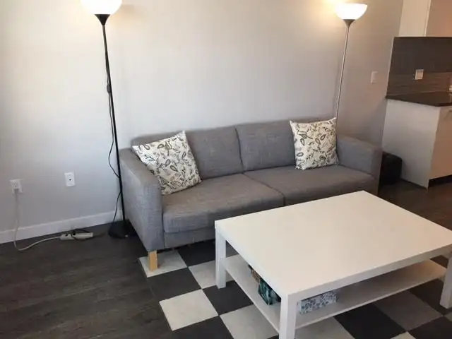 417 9311 ALEXANDRA ROAD - photo 3 of 10