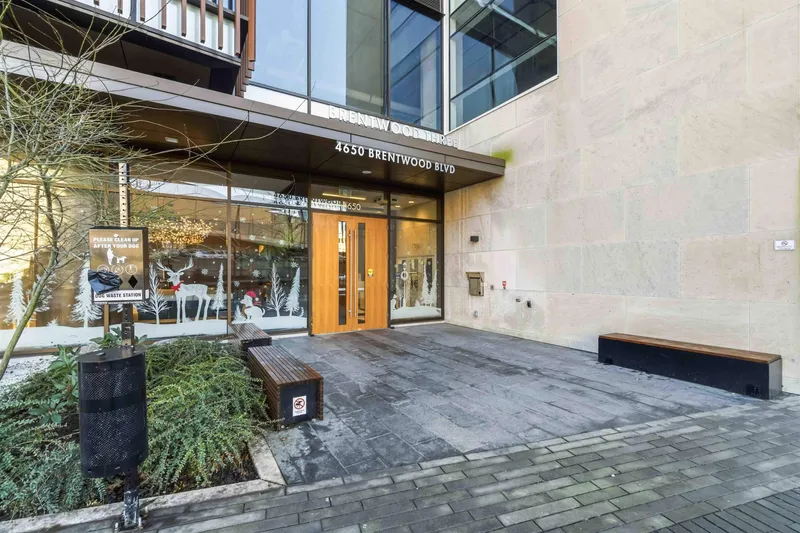4805 4650 BRENTWOOD BOULEVARD - photo 2 of 24