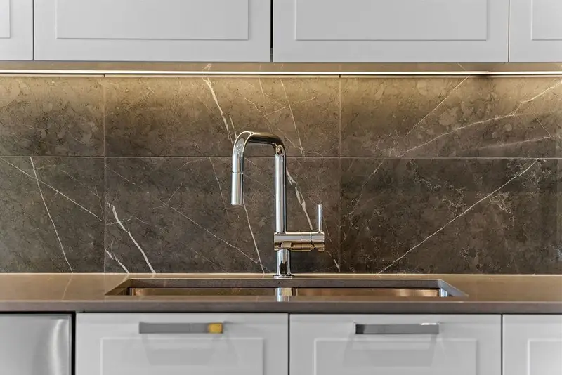 1308 1471 HUNTER STREET - photo 4 of 25