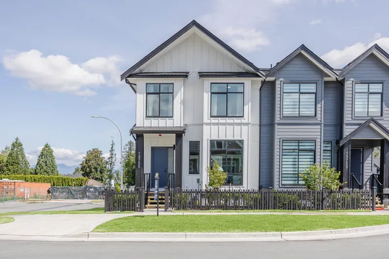 19767 75B AVENUE - photo 1 of 20