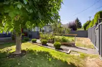 13486 64 AVENUE - thumbnail 2