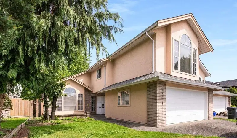 9591 CAPELLA DRIVE - photo 1 of 21