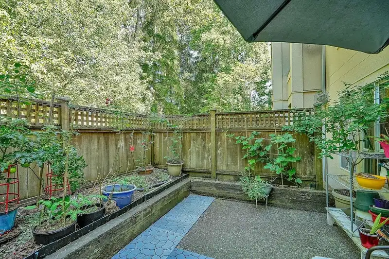 116 295 SCHOOLHOUSE STREET - photo 2 of 26