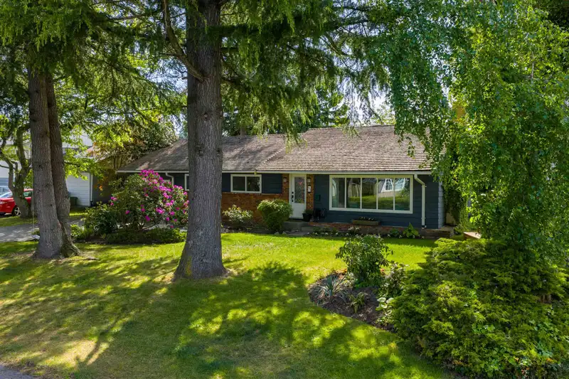 1771 55 STREET - photo 2 of 35