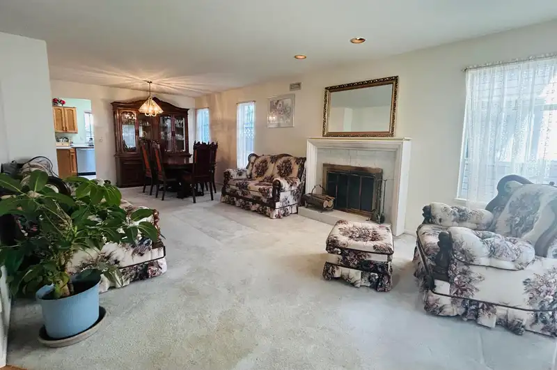 3775 BROADWAY STREET - photo 2 of 18