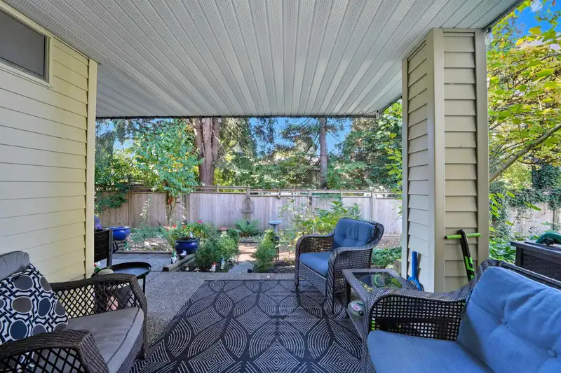 106 22275 123 AVENUE - photo 3 of 25