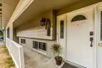 32137 DEBREEN CRESCENT - thumbnail 4