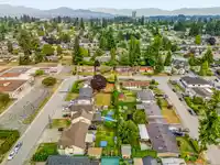 32137 DEBREEN CRESCENT - thumbnail 6