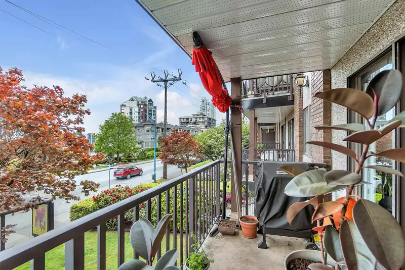 107 170 E 3RD STREET - photo 4 of 30