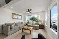 2 14985 VICTORIA AVENUE - thumbnail 4