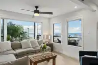 2 14985 VICTORIA AVENUE - thumbnail 5