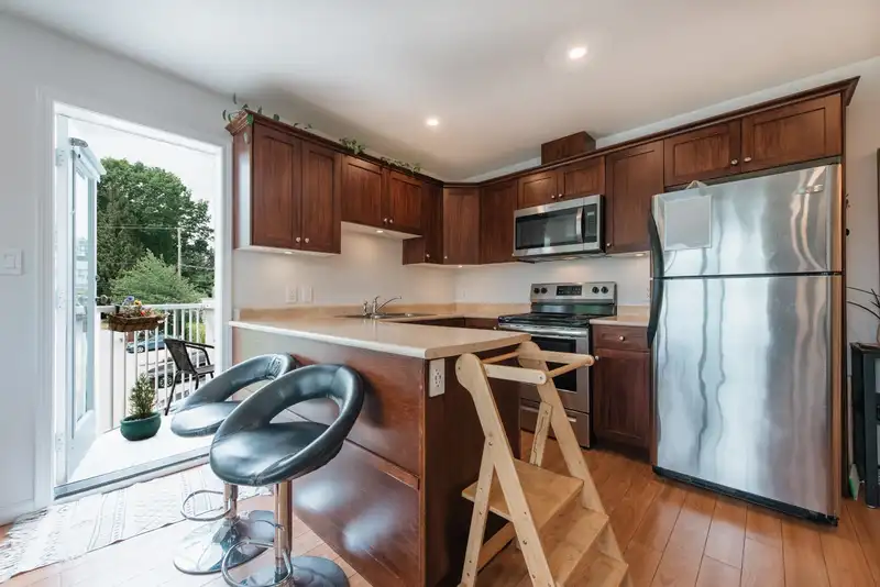 301 624 SHAW ROAD - photo 4 of 23