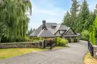 2478 WESTHILL COURT - thumbnail 1