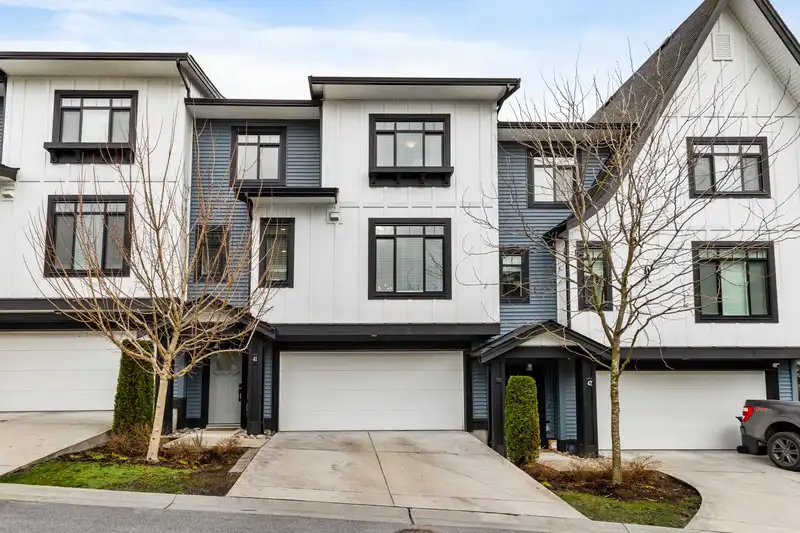 41 6897 201 STREET - photo 1 of 40