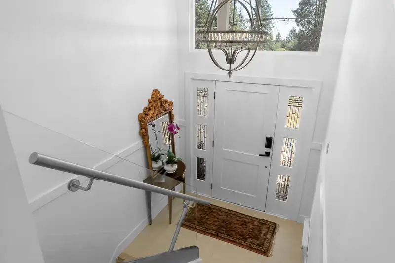 1286 WELLINGTON DRIVE - photo 4 of 33