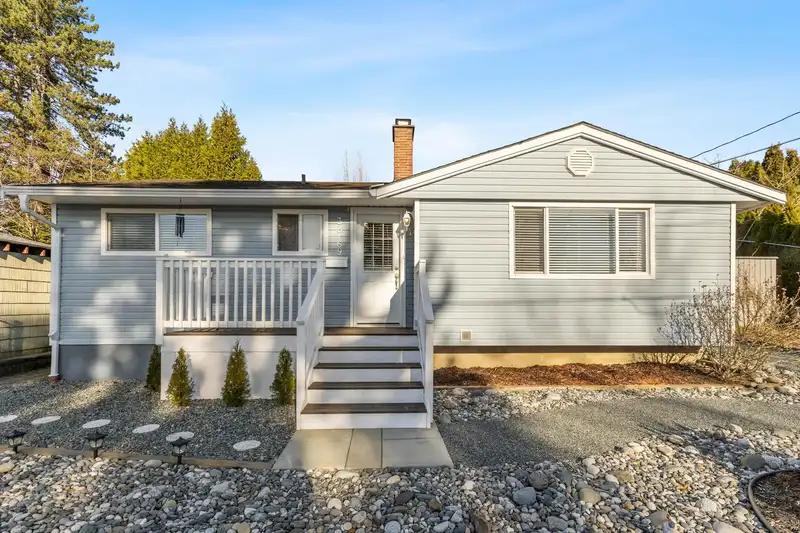 33469 5TH AVENUE - photo 1 of 40