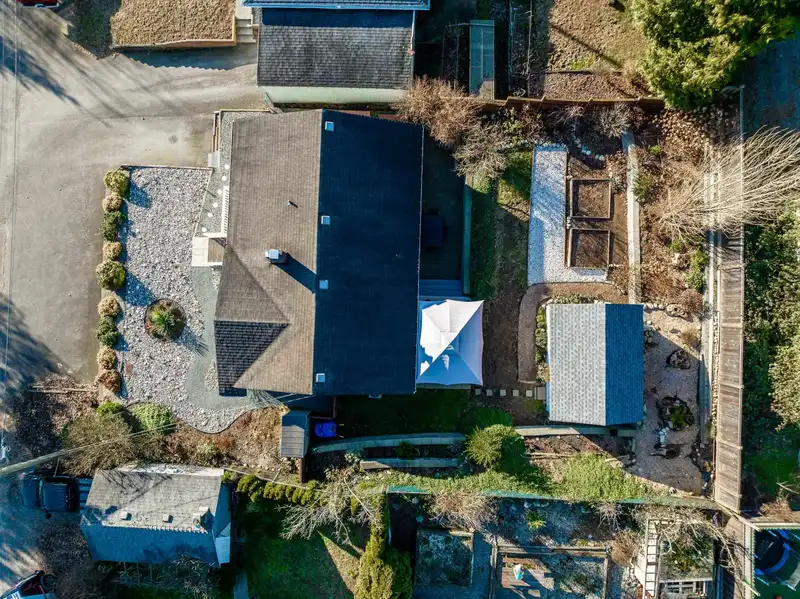 33469 5TH AVENUE - photo 2 of 40