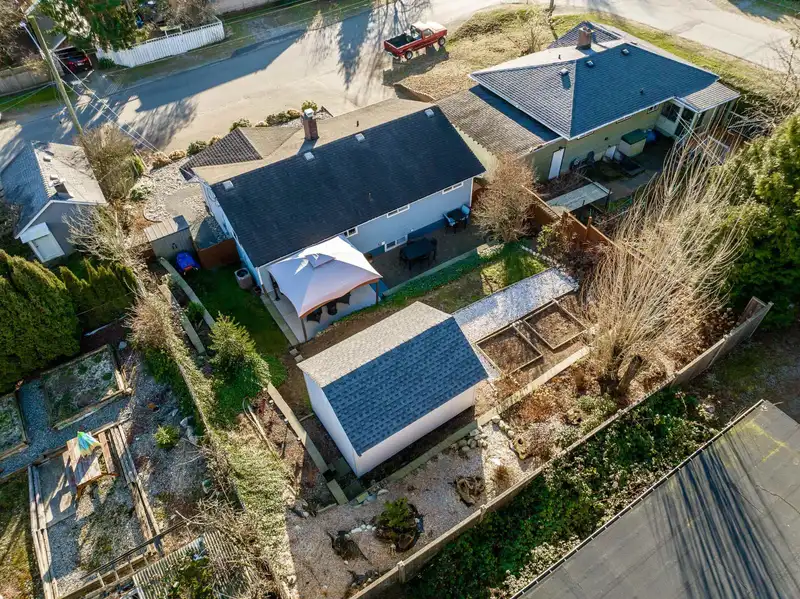33469 5TH AVENUE - photo 3 of 40