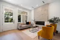 1735 ENDERBY AVENUE - thumbnail 3