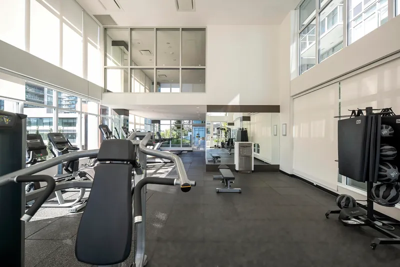 618 13350 CENTRAL AVENUE - photo 4 of 14