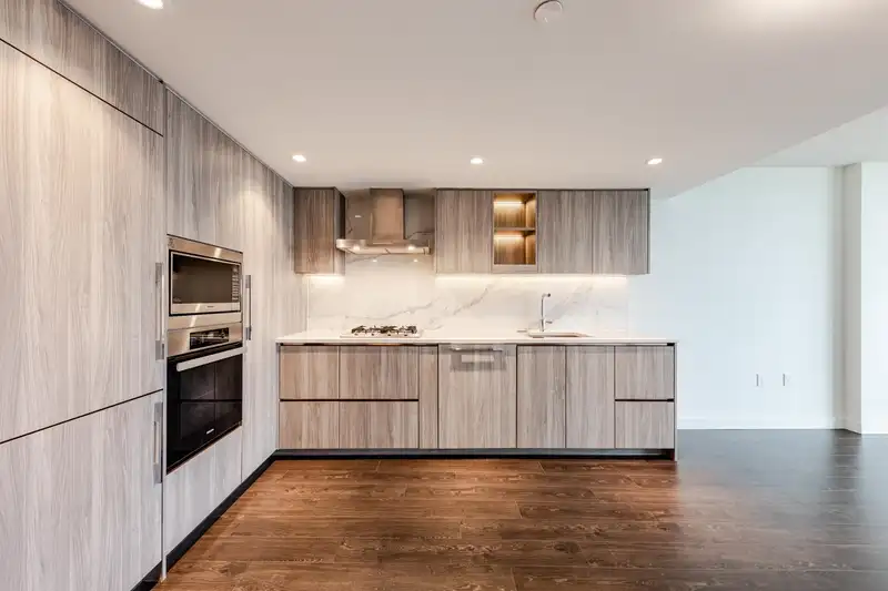 1005 8555 CAPSTAN WAY - photo 4 of 31