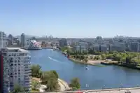 2505 1033 MARINASIDE CRESCENT - thumbnail 31