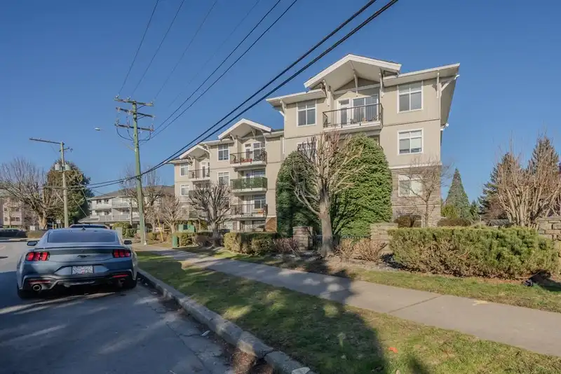 403 33255 OLD YALE ROAD - photo 2 of 32