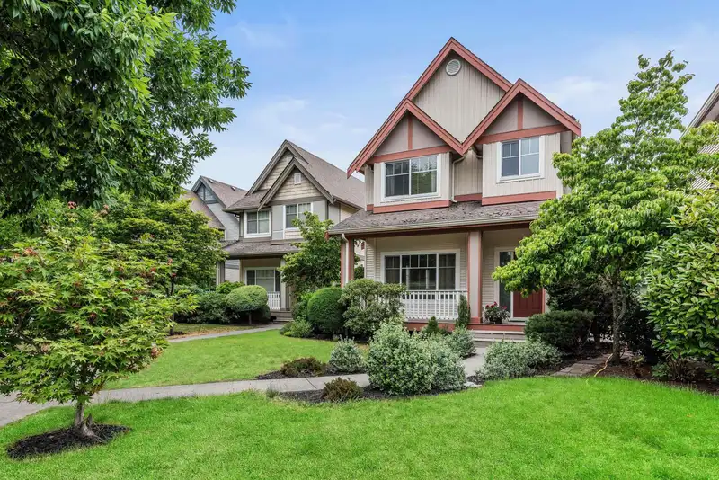 3 45450 SHAWNIGAN CRESCENT - photo 2 of 40