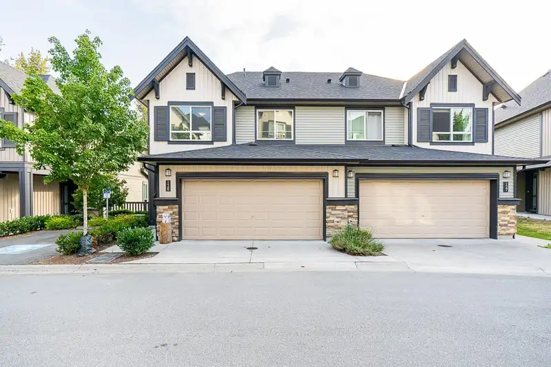 128 30930 WESTRIDGE PLACE - photo 1 of 19