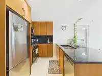 807 2978 GLEN DRIVE - thumbnail 10