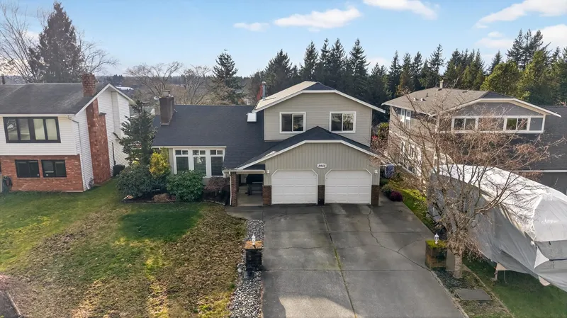 2935 GLENSHIEL DRIVE - photo 2 of 25