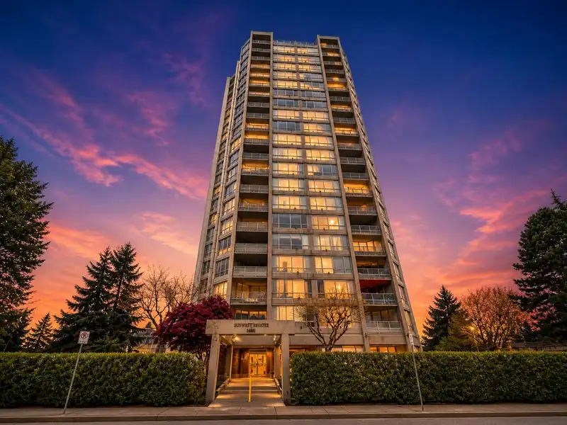 1701 14881 103A AVENUE - photo 1 of 26