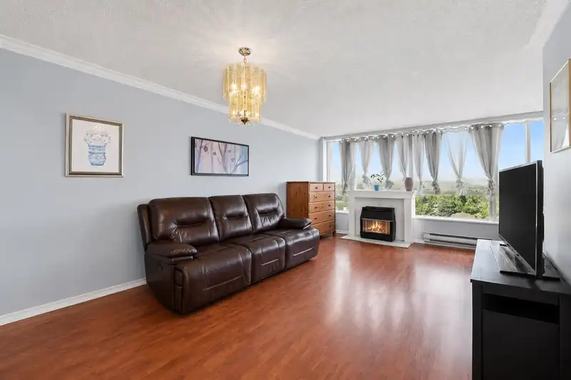 1701 14881 103A AVENUE - photo 4 of 26