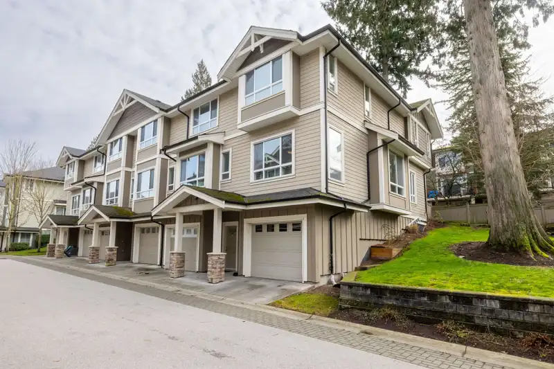 33 2955 156 STREET - photo 2 of 32