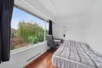 2528 E 24TH AVENUE - thumbnail 4