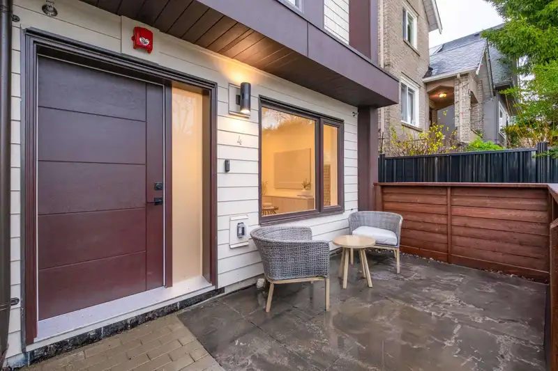 4 2667 E PENDER STREET - photo 3 of 20
