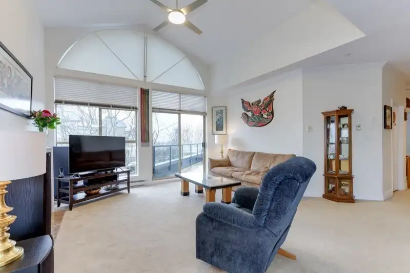 307 4743 W RIVER ROAD - photo 1 of 26
