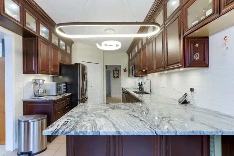 307 4743 W RIVER ROAD - photo 2 of 26