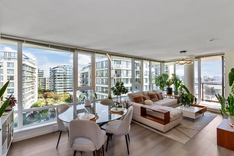 1301 7788 ACKROYD ROAD - photo 4 of 19